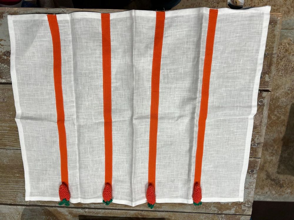 Paintings - Raw linen placemat with crochet decoration - LE BOTTEGHE SU GOLOGONE