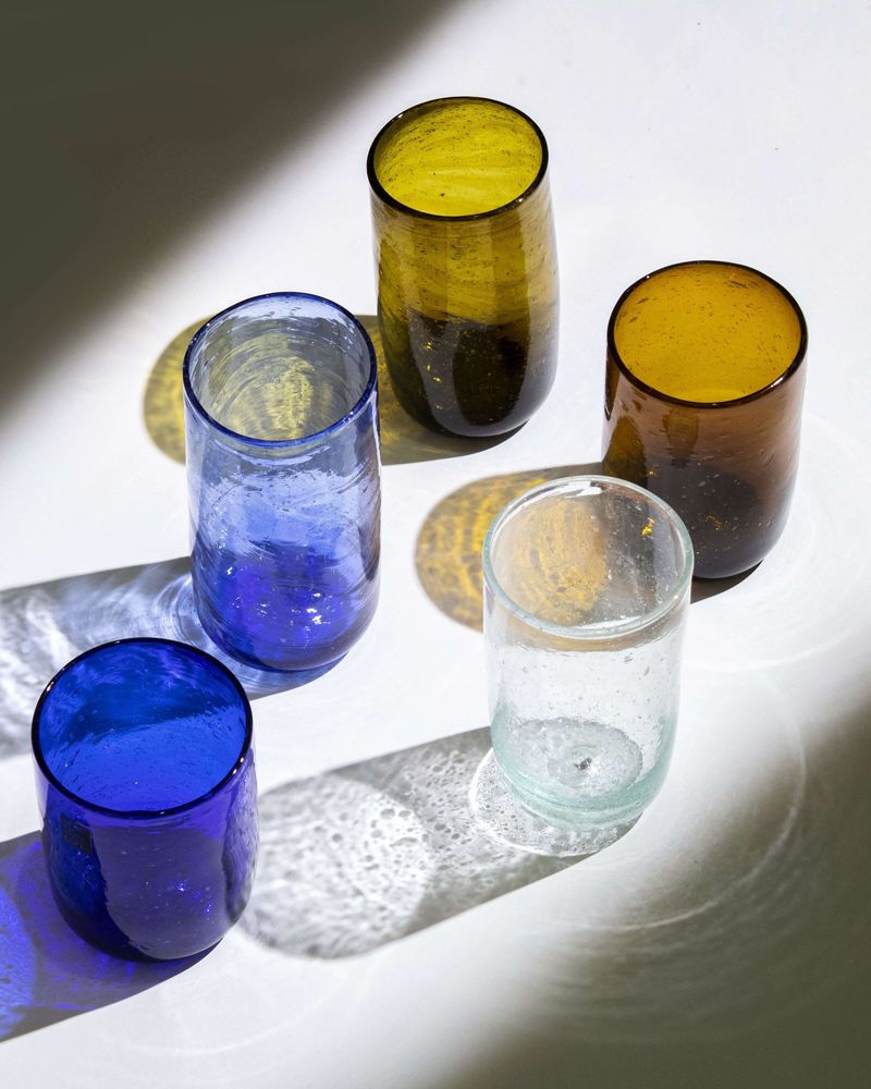 Verres - Verres à eau Dary - Ensemble de 6 verres recyclés — Fait main, coloré - MAISON ZOE