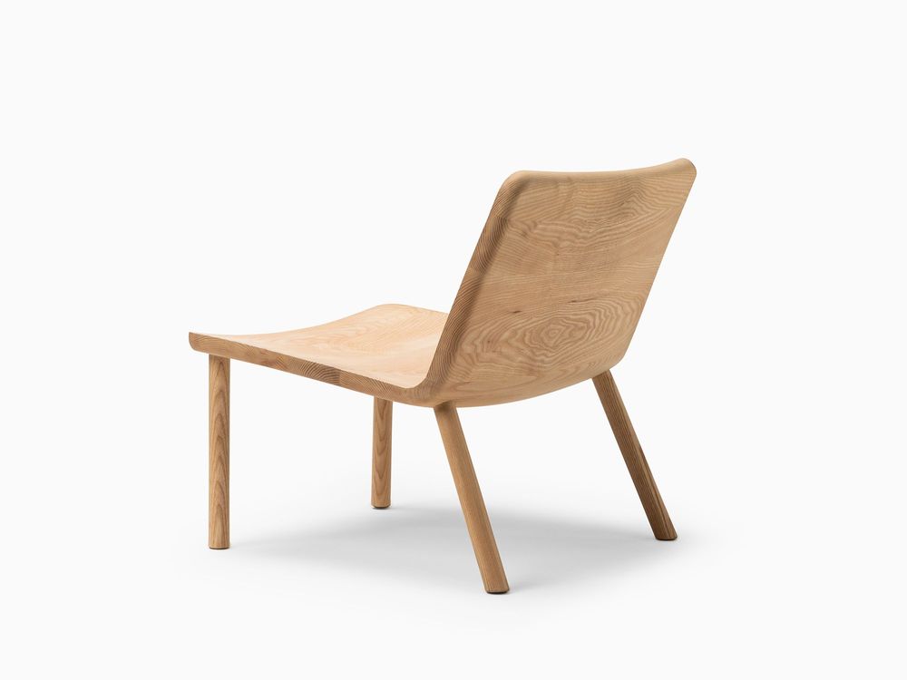 Office seating - Minimalist Modern Lounge Chair in Natural Ash Allay - MOR