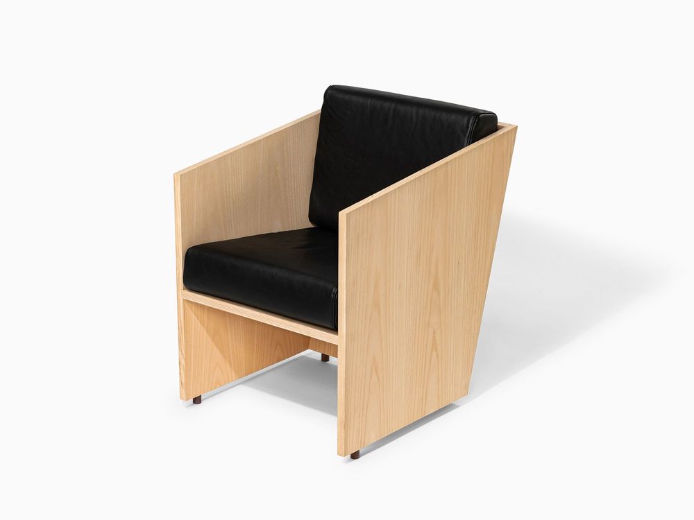 Office seating - Armchair in Ash Wood and Natural Leather - Álvaro Siza - MOR