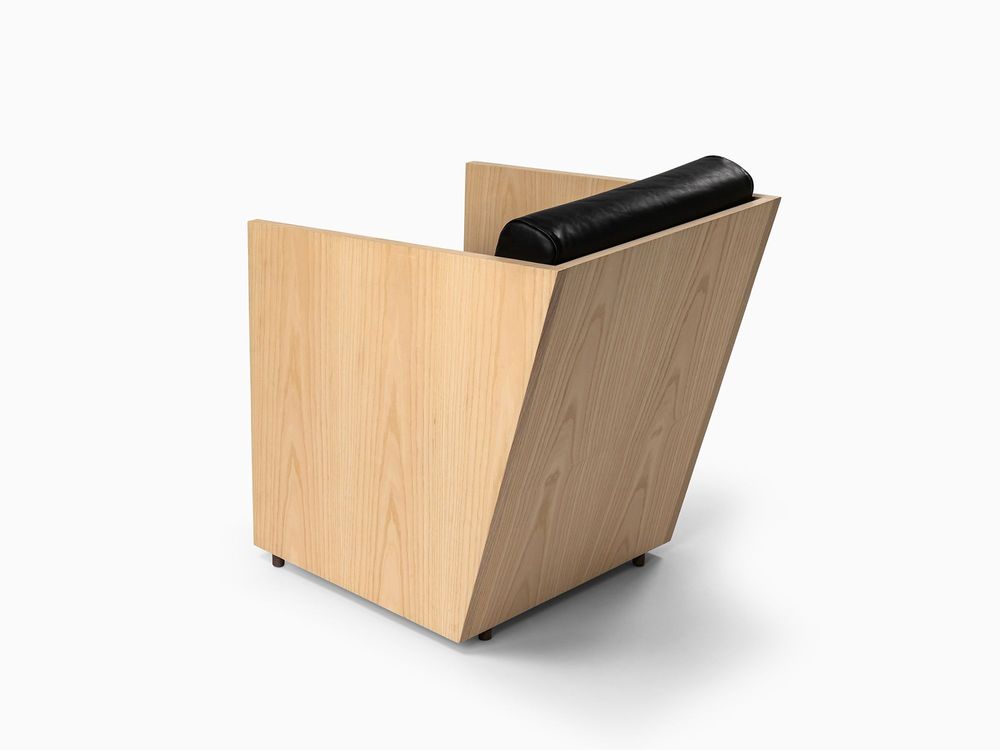 Assises pour bureau - Armchair in Oak Wood and Natural Leather - Álvaro Siza Vieira - MOR