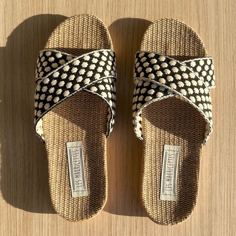 Homewear bien-être - Les Mauricettes de Firmine, à petits pois noirs et blancs - LES MAURICETTES