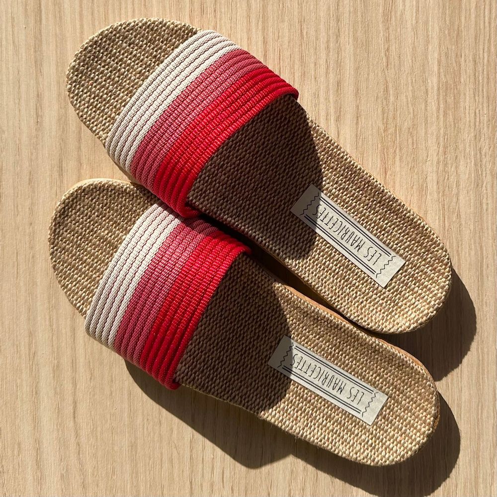 Shoes - LES MAURICETTES by Blandine, light and soft red flip-flops - LES MAURICETTES