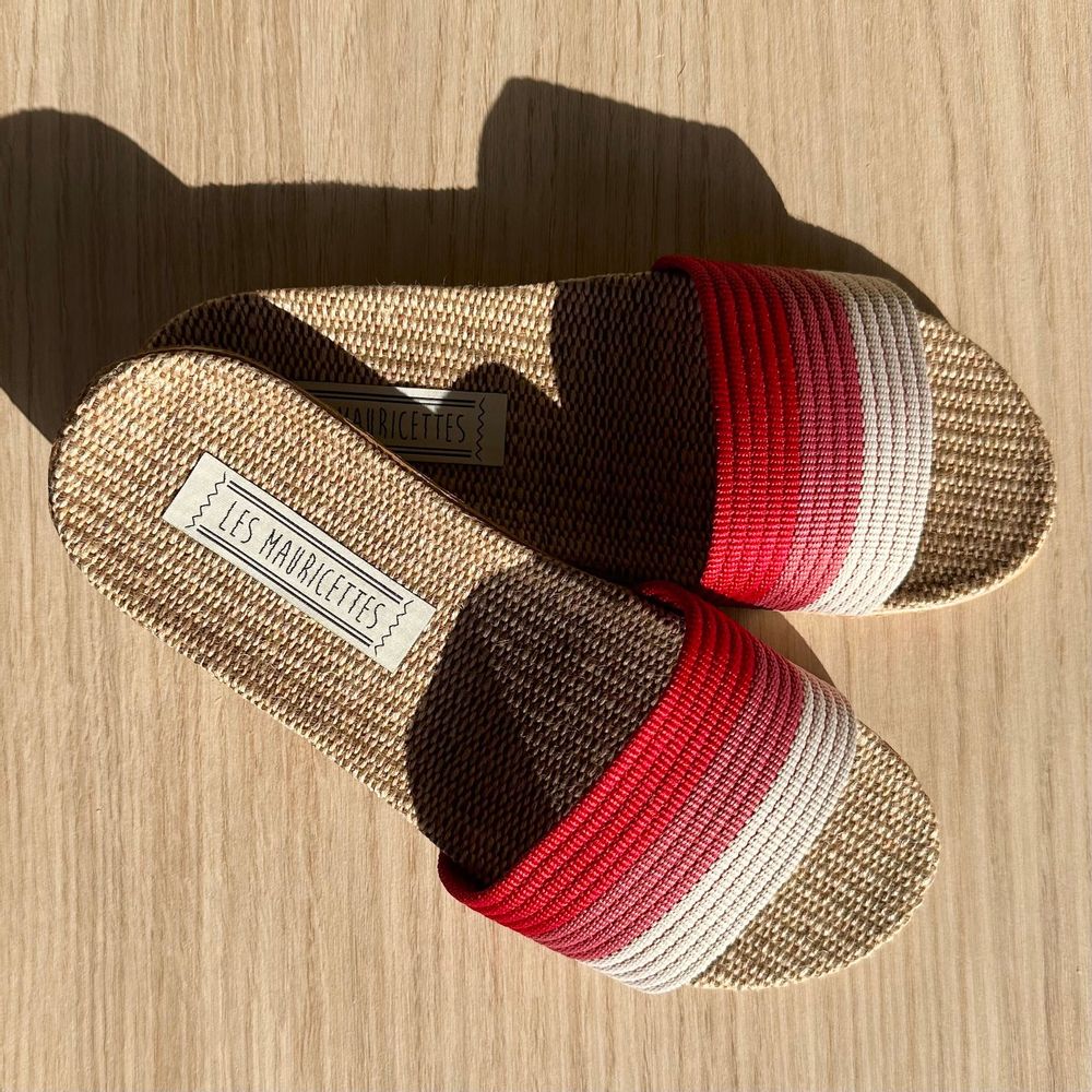 Shoes - LES MAURICETTES by Blandine, light and soft red flip-flops - LES MAURICETTES