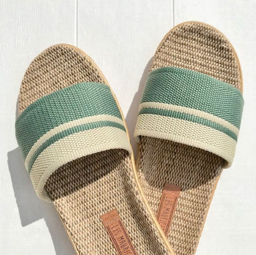 Homewear bien-être - LES MAURICETTES de Jojo, claquettes homme kaki - LES MAURICETTES