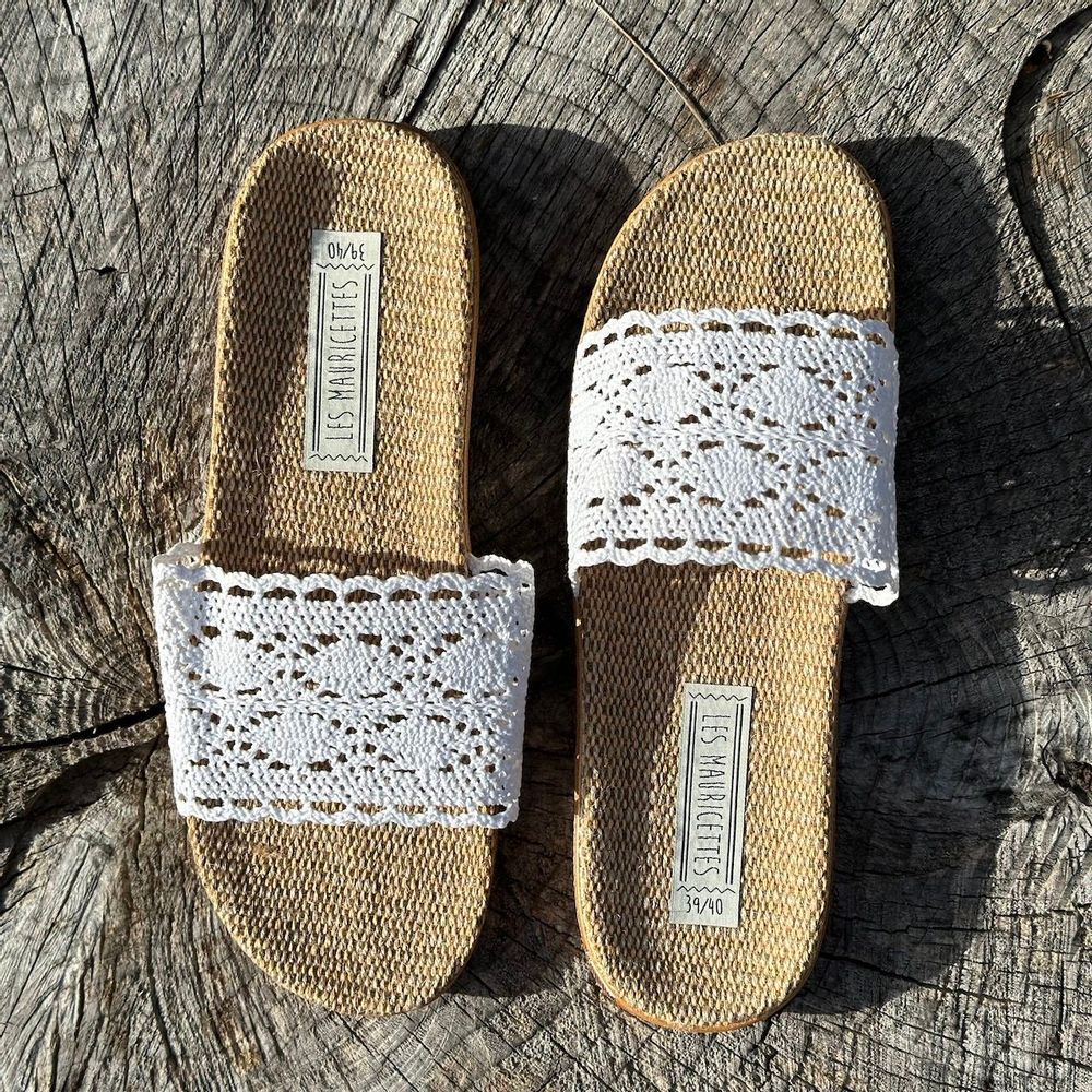 Shoes - LES MAURICETTES by Gigi, ultra-light white crochet flip-flops - LES MAURICETTES