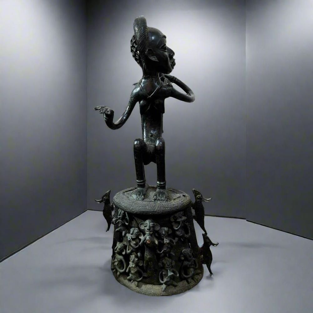 Sculptures, statuettes et miniatures - Maternite Tikar en Bronze, Cameroun - QUINTESSENCE AFRICAINE