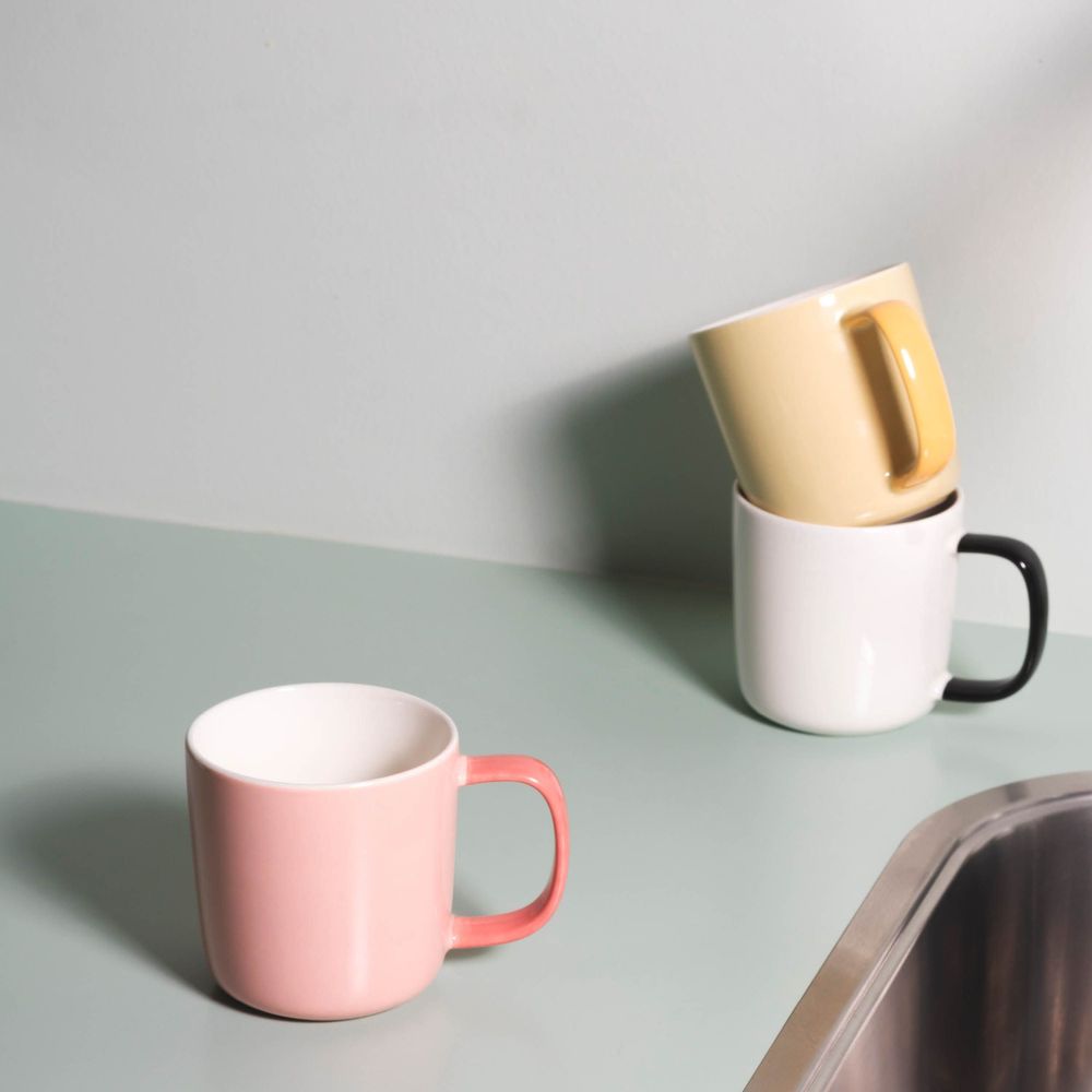 Mugs - Mae pink 37cl mug - ONA