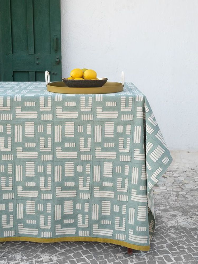 Table cloths - INSIA Table Linen - NO-MAD