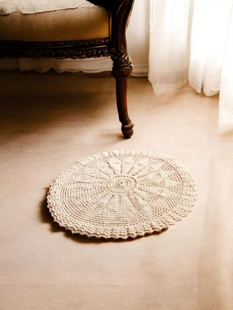 Contemporary carpets - Istanbul Crochet Rug –Handmade Monochrome Rug with Unique Design 110cm - MAISON ZOE