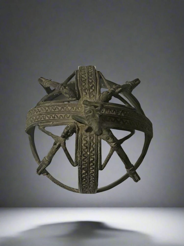 Sculptures, statuettes and miniatures - Crown of Hogon, Dogon people, Mali - QUINTESSENCE AFRICAINE
