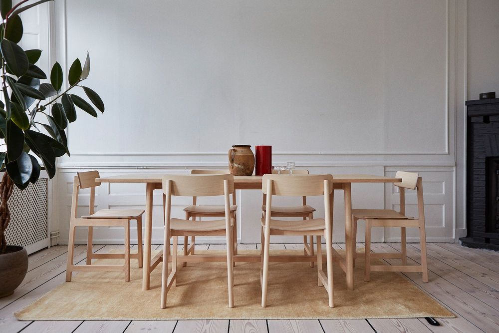 Kitchens furniture - The modern minimalist FRAME chair in ash wood - MOR