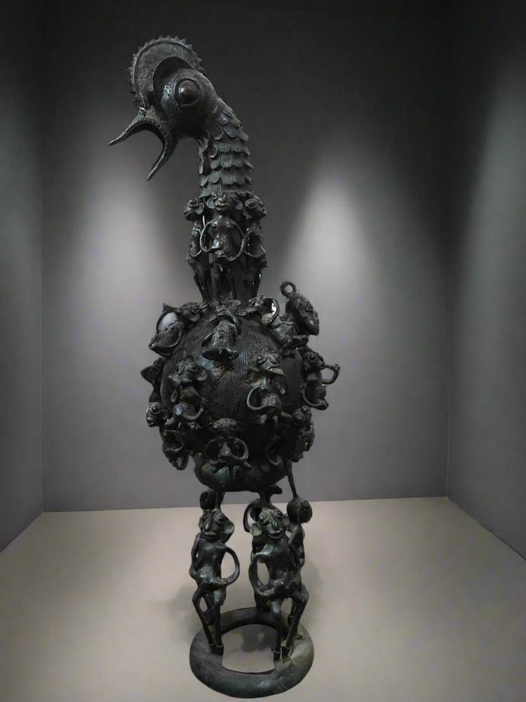 Sculptures, statuettes et miniatures - Grand aquamanile royal Bamoun en bronze, Cameroun - QUINTESSENCE AFRICAINE