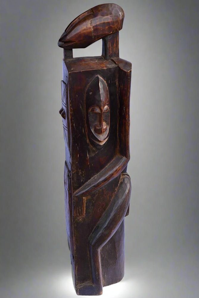 Sculptures, statuettes and miniatures - Large wooden Dogon Pharmacopoeia wardrobe, Mali - QUINTESSENCE AFRICAINE