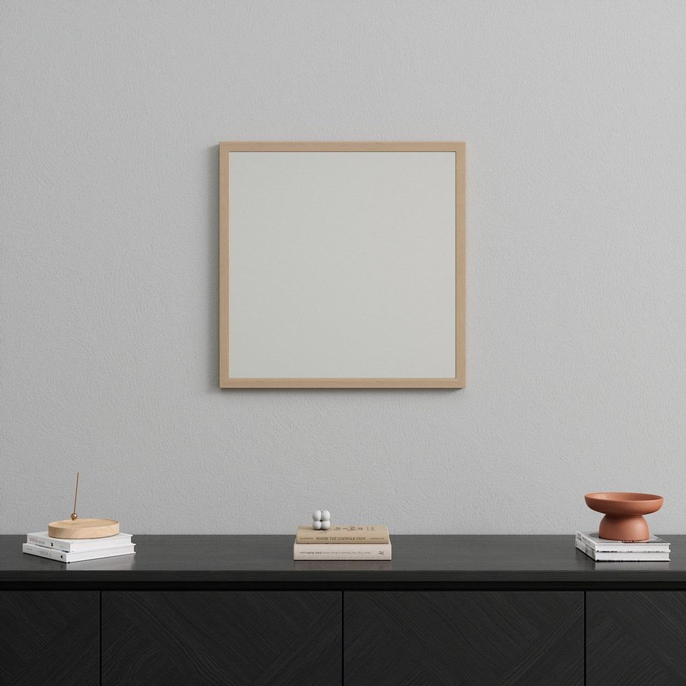 Miroirs - Petit miroir mural avec cadre en bouleau (50x50cm) - SCANDINAVIAN GLASSFACTORY