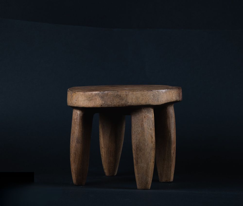 Sculptures, statuettes et miniatures - Petit tabouret rond Senoufo en bois - QUINTESSENCE AFRICAINE