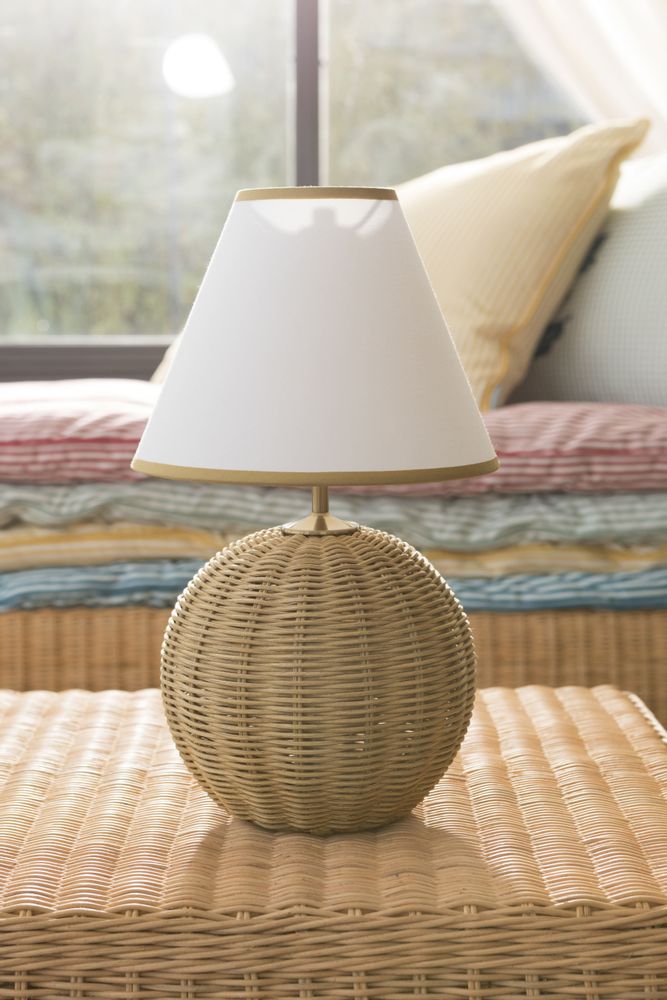 Lampes de table - Lampe de table sans fil en rotin avec boule - MAHE HOMEWARE