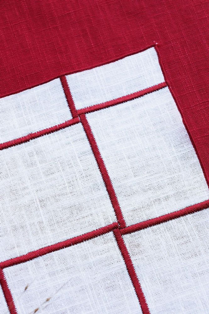 Table linen - Linen Tablecloth - QUADRO Red - GIARDINO SEGRETO