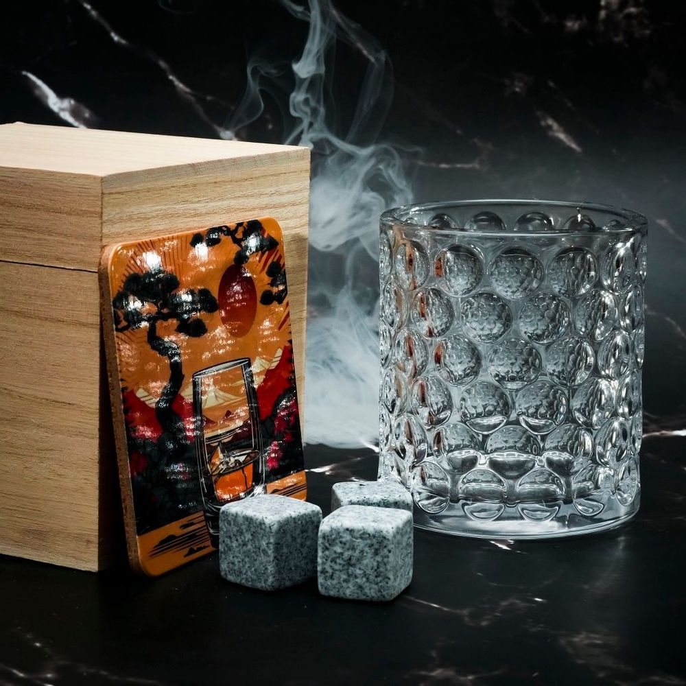 Gifts - Japanese glass - AJI337 - Gift box, coasters and ice cubes - SOSTRAW & SMARTTHINGS