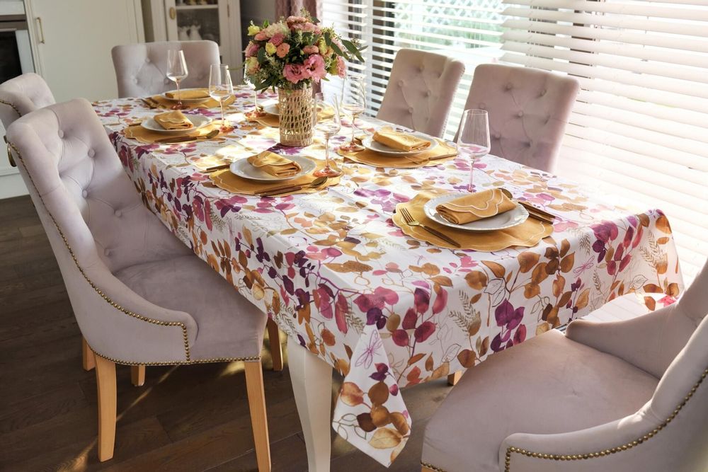 Table cloths - Runner Purple Sparrow - ROSEBERRY HOME