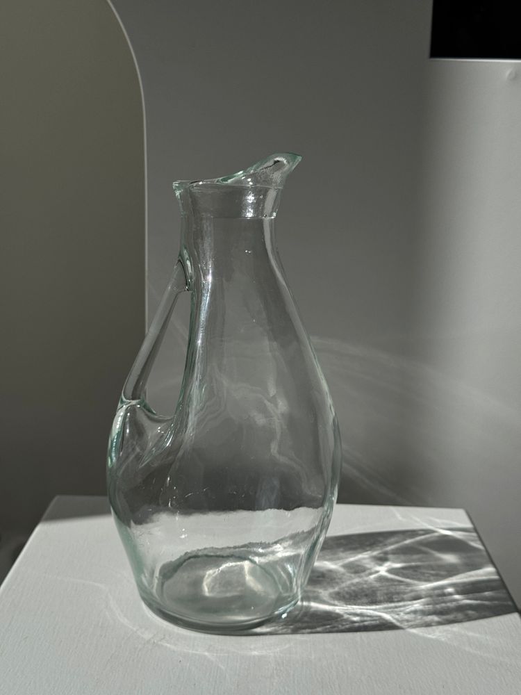 Carafes - Modern Glass Handle Carafe - OFFICE OBJETS