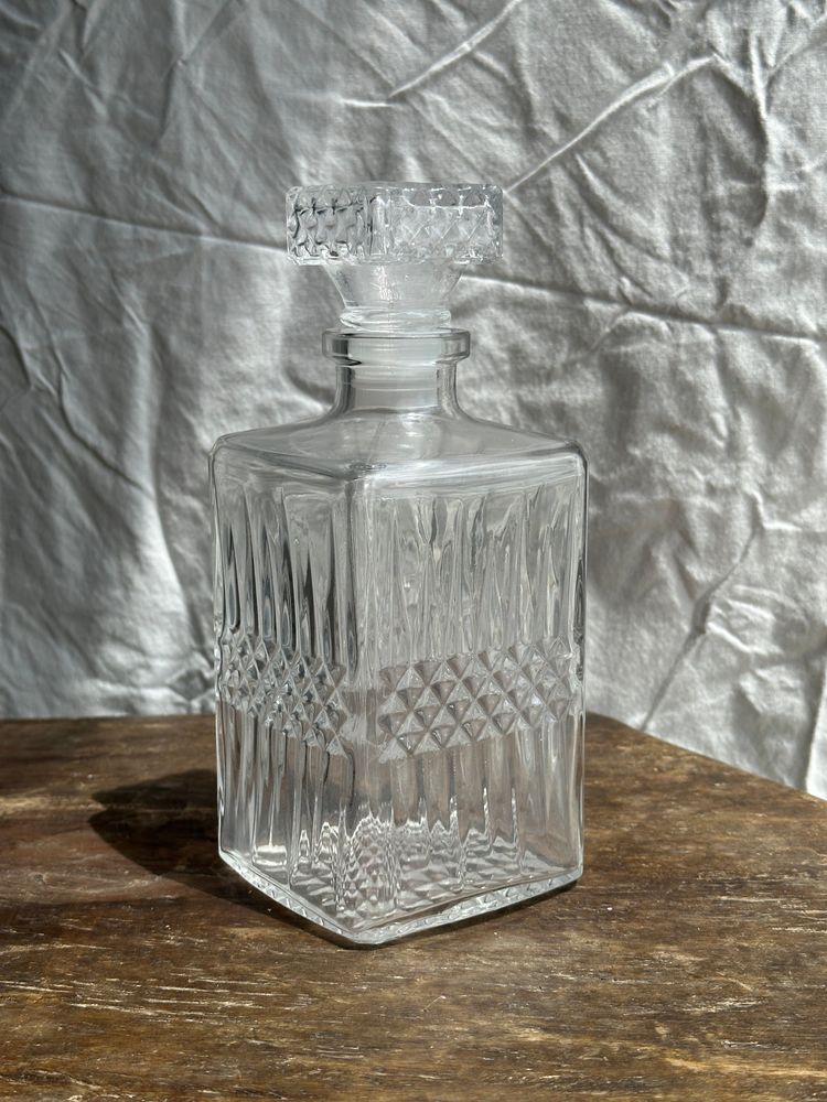 Carafes - Carafe à whisky frise pointes de diamant H23 - OFFICE OBJETS