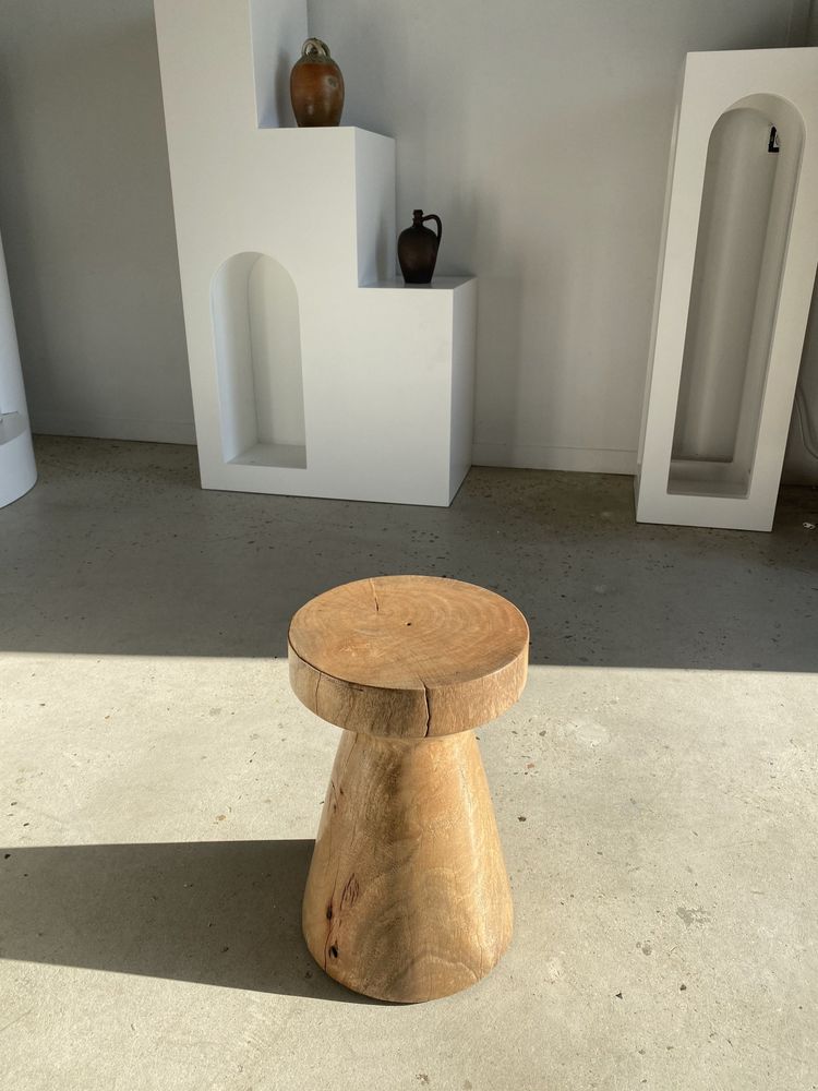 Tabourets - Bout de canapé monoxyle en manguier - OFFICE OBJETS