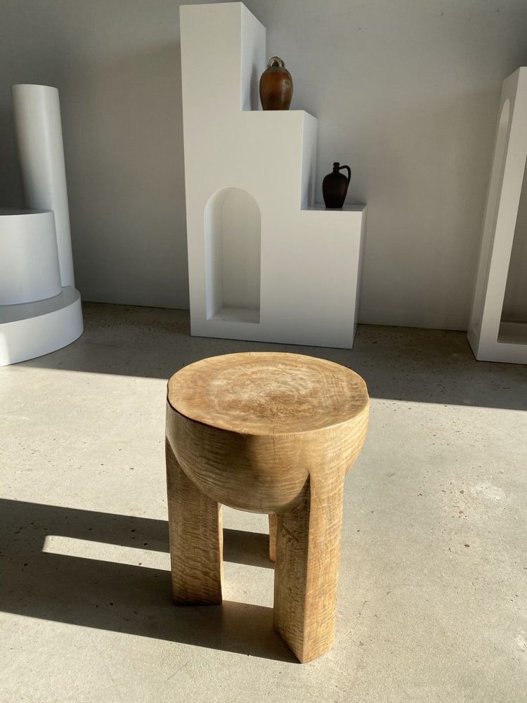 Tabourets - Bout de canapé monoxyle en manguier couleur naturelle assise demi-cercle - OFFICE OBJETS