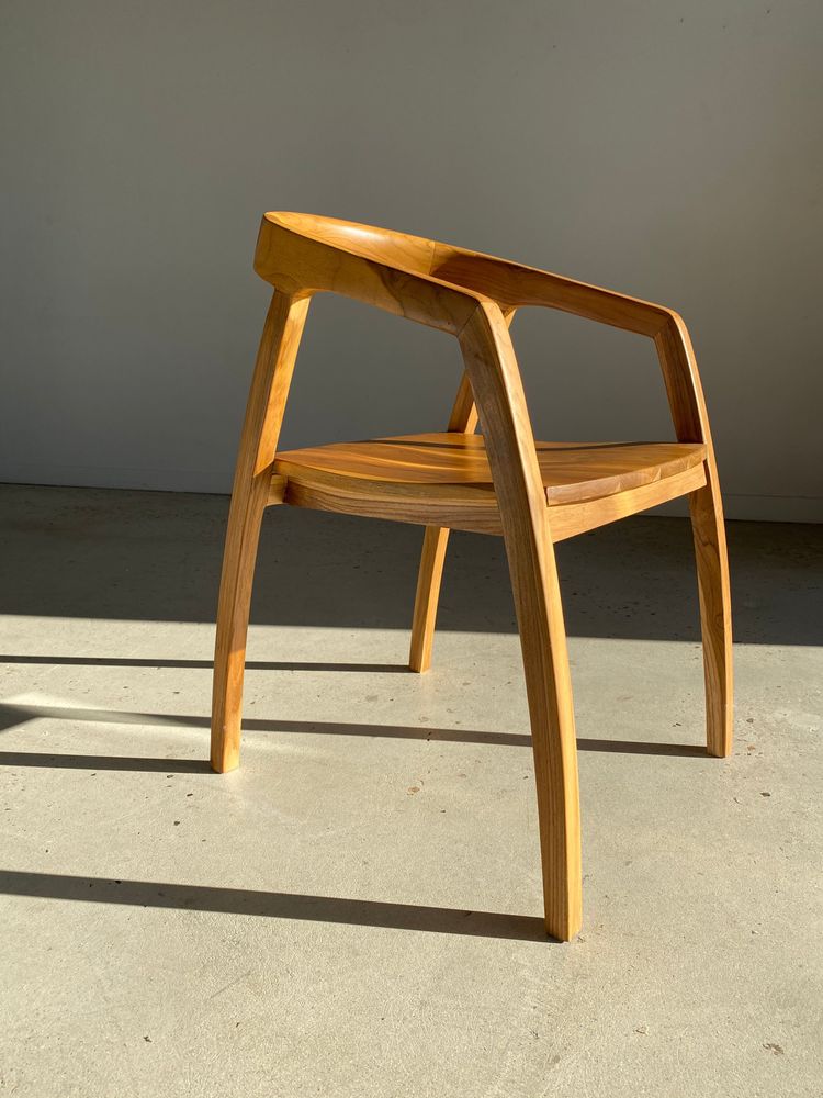 Chaises - Chaise en bois naturel à dossier enveloppant - OFFICE OBJETS