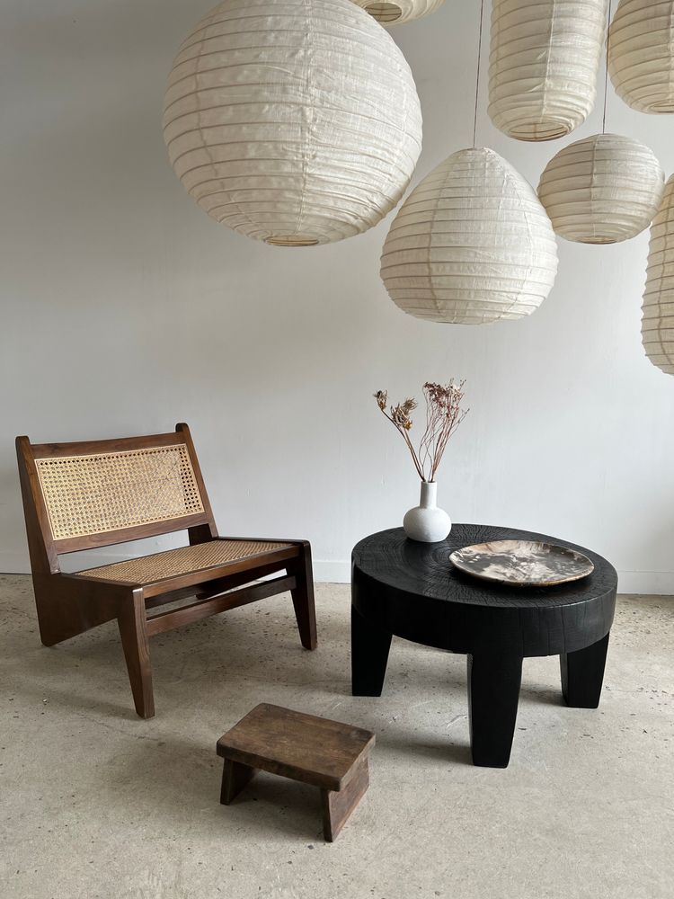 Tables basses - Coffee table, table basse quadripode en bois massif monoxyle noir H:35cm D:63cm - OFFICE OBJETS