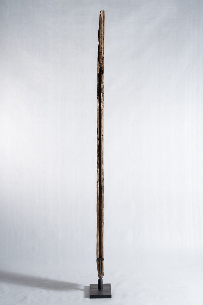 Sculptures, statuettes and miniatures - Indonesian construction element in carved wood mounted on a base from the island of Sulawesi (Toraja) (high openwork) - OFFICE OBJETS