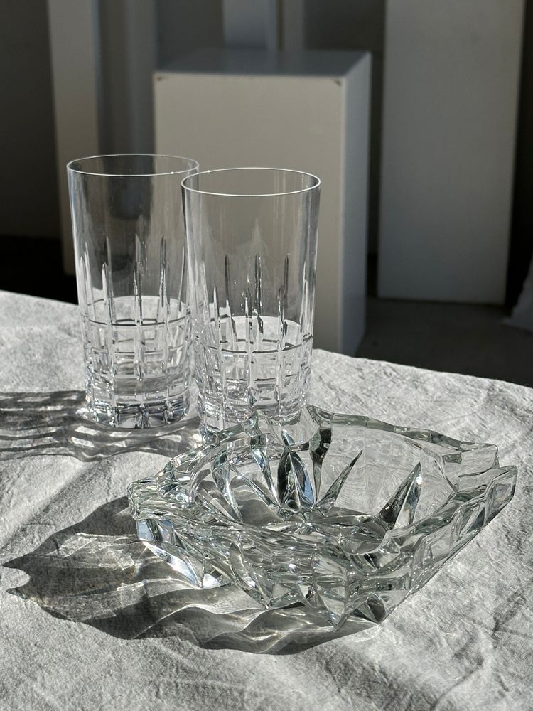 Accessoires à poser - Grand cendrier carré grandes pointes de diamant - OFFICE OBJETS