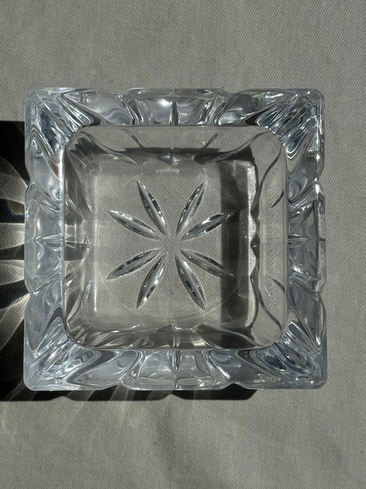 Accessoires à poser - Grand cendrier en verre massif carré vintage - OFFICE OBJETS