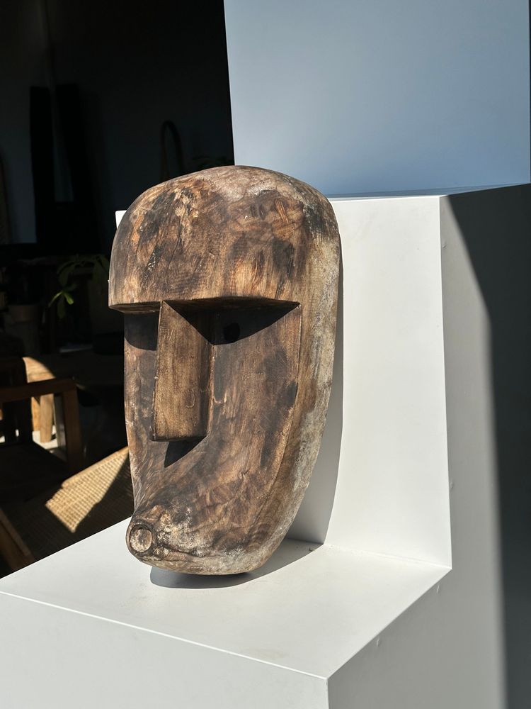 Sculptures, statuettes et miniatures - Grand masque Timor en bois patiné H:50cm (3) - OFFICE OBJETS
