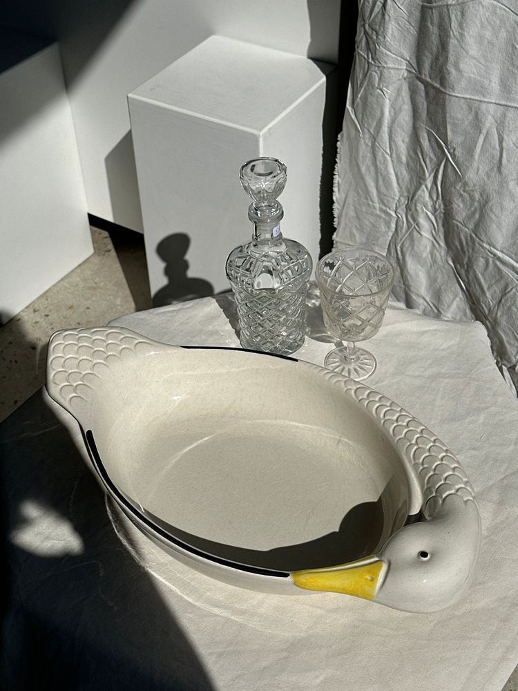 Platter and bowls - Large Italian goose-shaped dish 49cm - OFFICE OBJETS