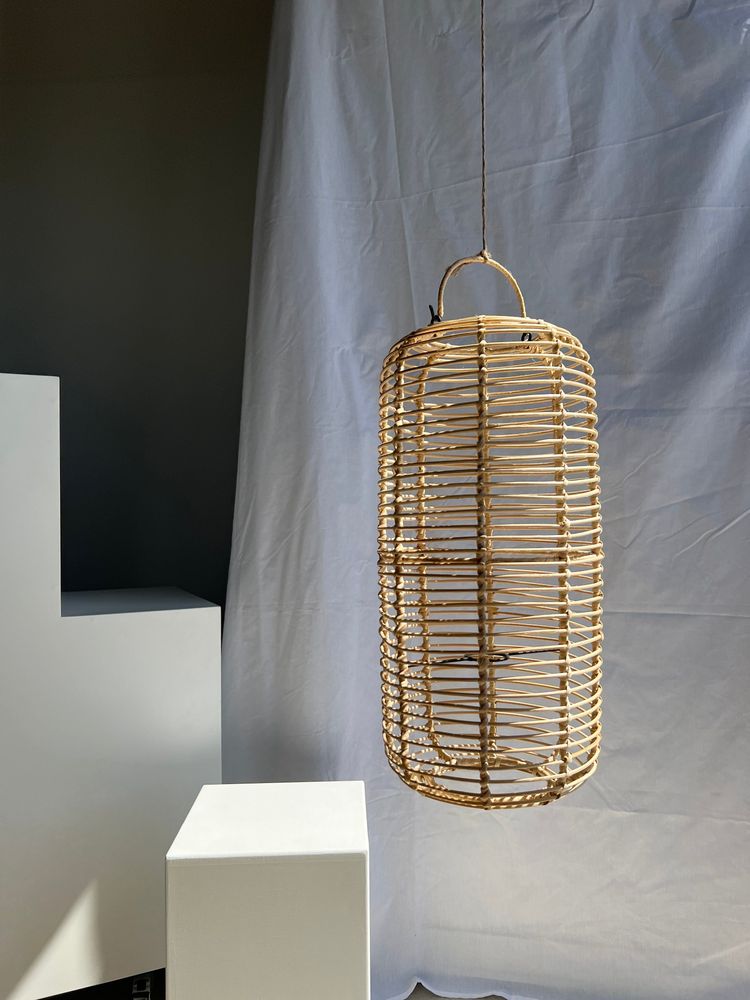 Suspensions - Grande suspension en rotin en forme de lanterne H50 D24 - OFFICE OBJETS