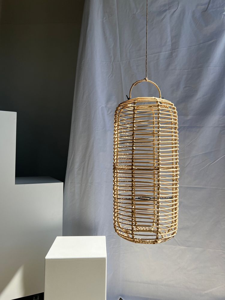 Suspensions - Grande suspension en rotin en forme de lanterne H50 D24 - OFFICE OBJETS