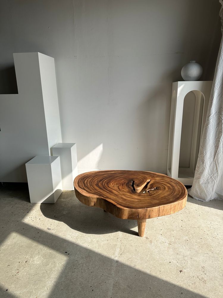 Tables basses - Grande table basse, plateau en bois naturel monoxyle (suar) - Kapas - OFFICE OBJETS