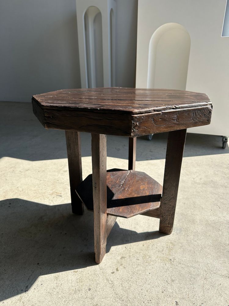Autres tables - Guéridon ou petite table d'appoint octogonale piètement quadripode à entretoise de style moderniste vintage - OFFICE OBJETS
