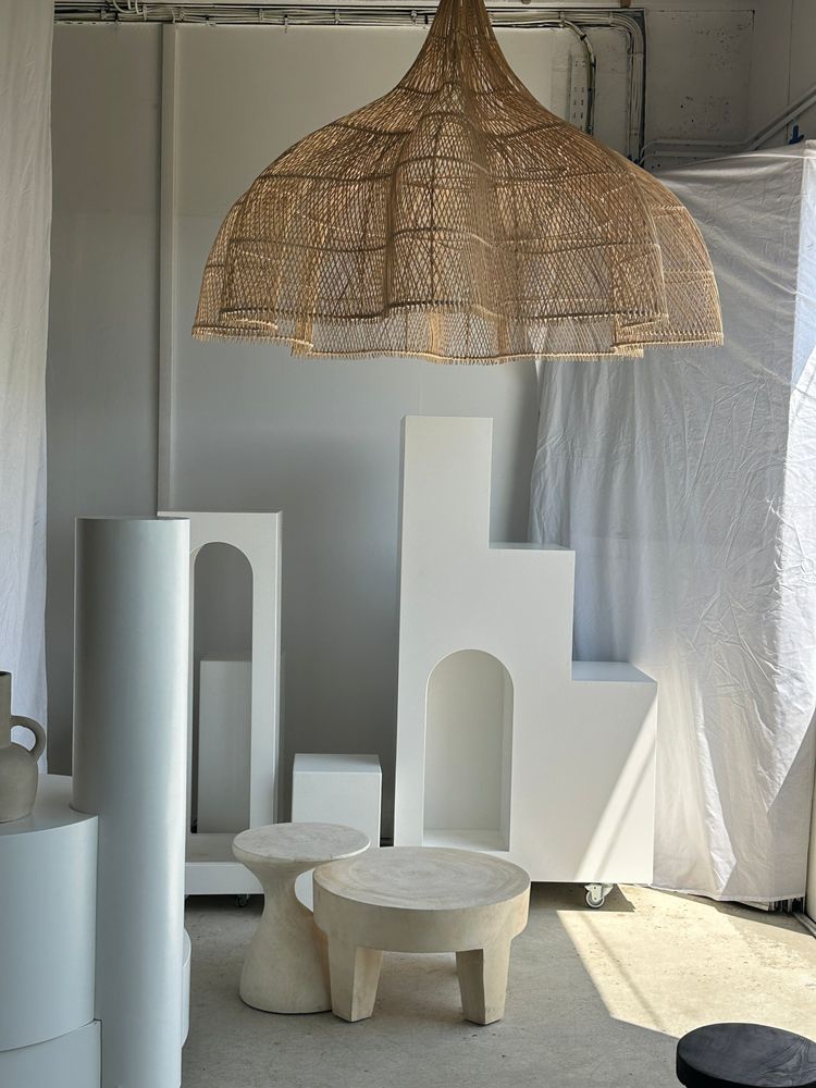 Hanging lights - Huge rattan suspension in the shape of a flower, tulip, corolla H: 1m; D: 1m50 - OFFICE OBJETS