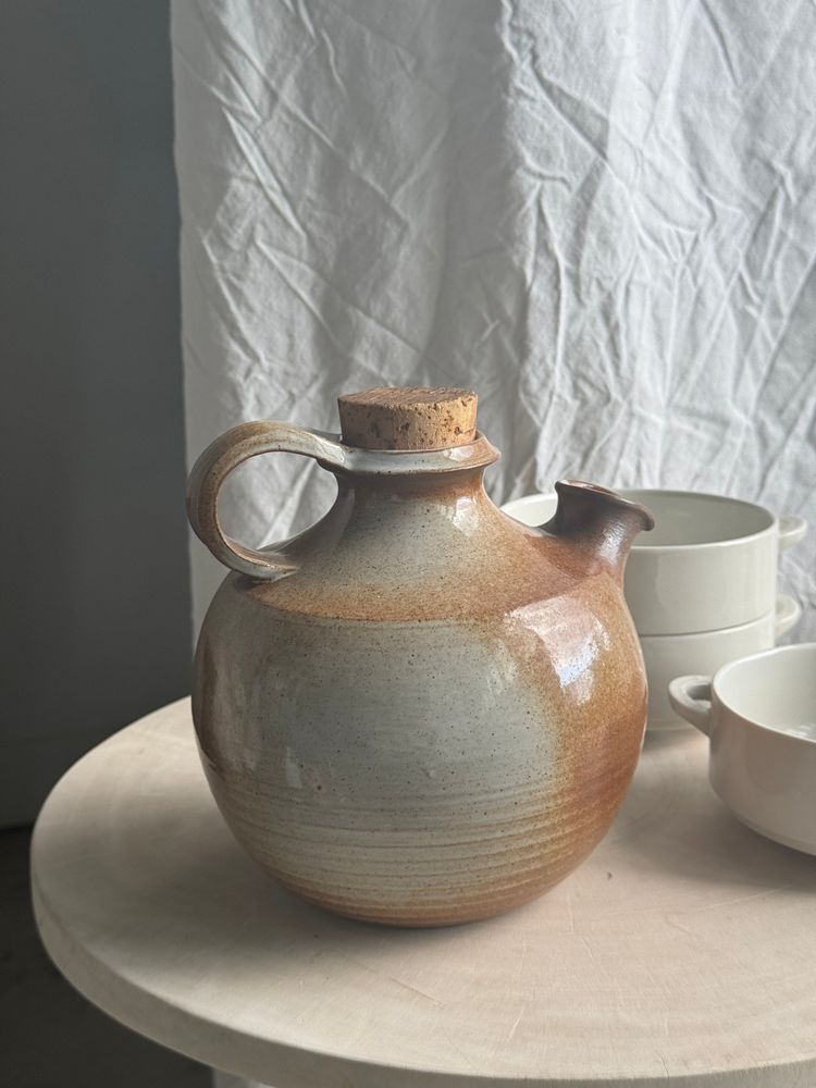 Carafes - Stoneware jar with cork stopper H17 - OFFICE OBJETS