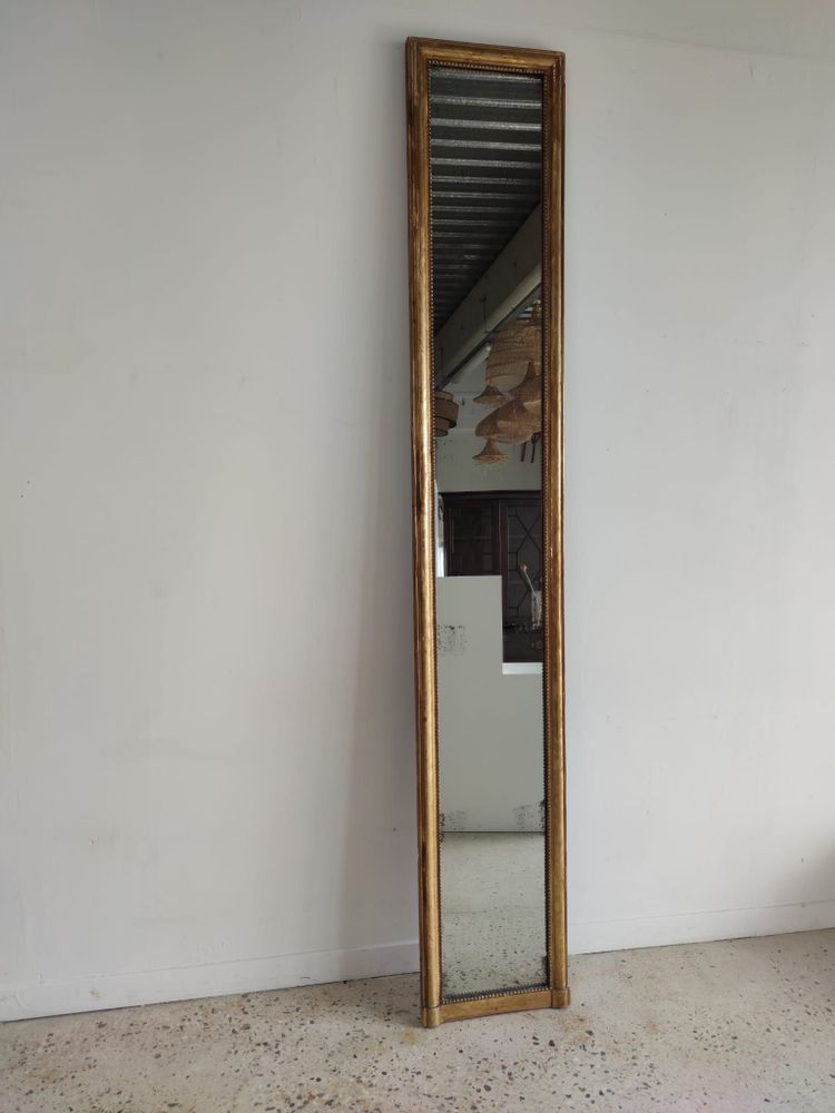 Miroirs - Long miroir en bois et stuc doré à rais de perles H: 2m45 L:40cm - OFFICE OBJETS