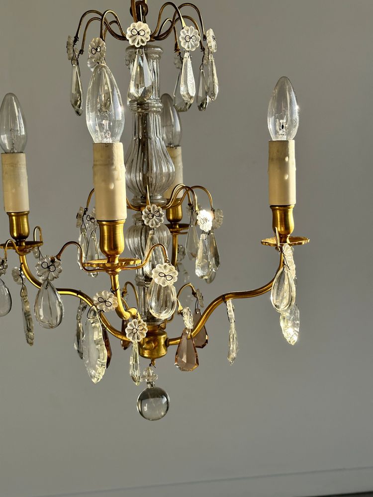 Suspensions - Lustre classique en métal doré à 4 bras de lumière et pampilles - OFFICE OBJETS