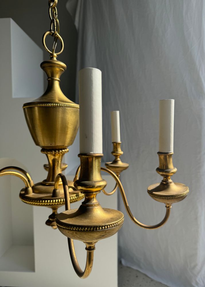Suspensions - Lustre doré hollandais à 6 bras de lumière D50 - OFFICE OBJETS