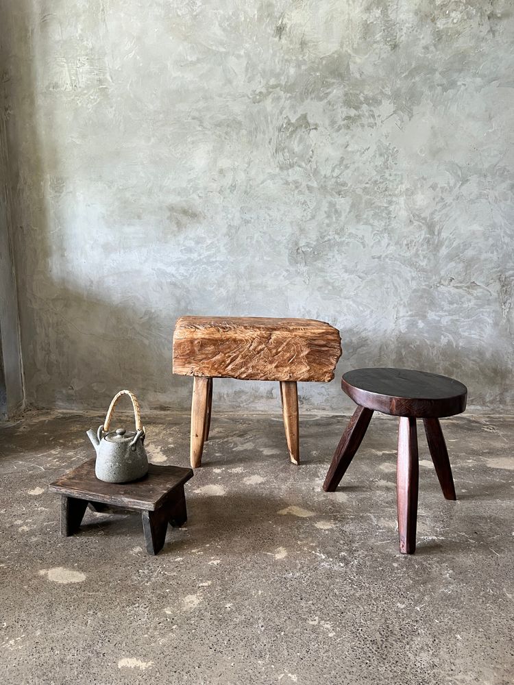 Bancs - Petit banc organique en teck asiatique blond quadripode - Dua - OFFICE OBJETS