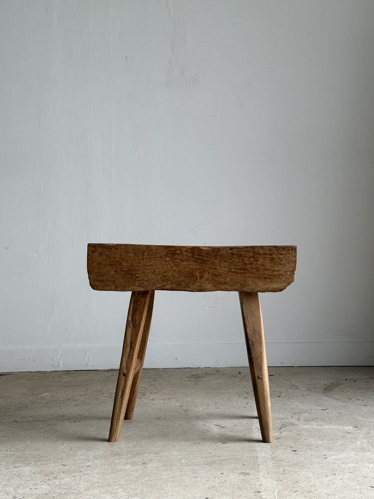 Bancs - Petit banc organique en teck asiatique blond quadripode - Dua Belas - OFFICE OBJETS