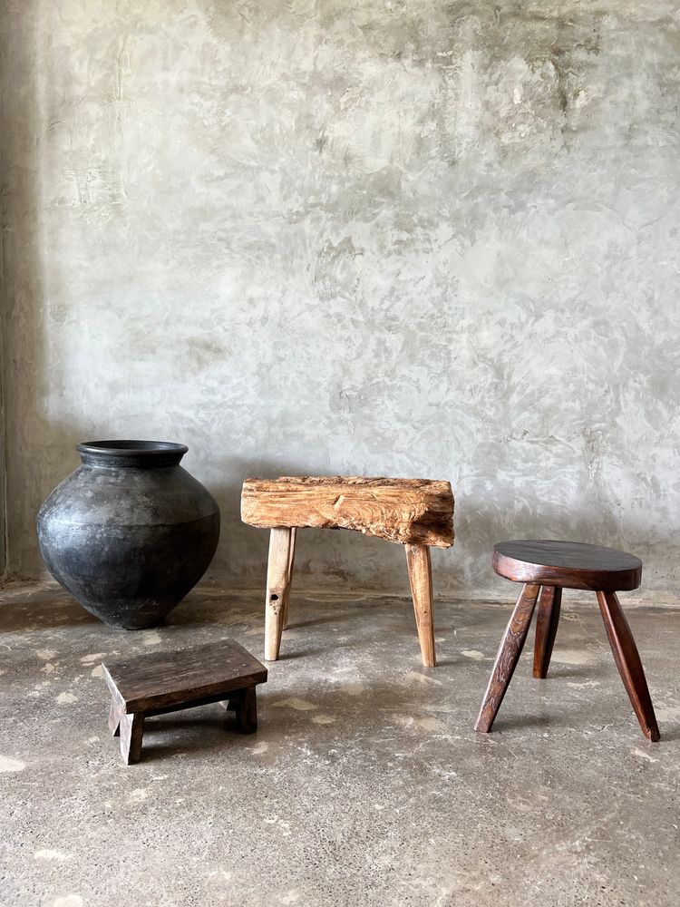 Bancs - Petit banc organique en teck asiatique blond quadripode - Empat - OFFICE OBJETS