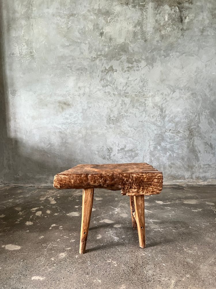 Bancs - Petit banc organique en teck asiatique blond quadripode - Sepuluh - OFFICE OBJETS