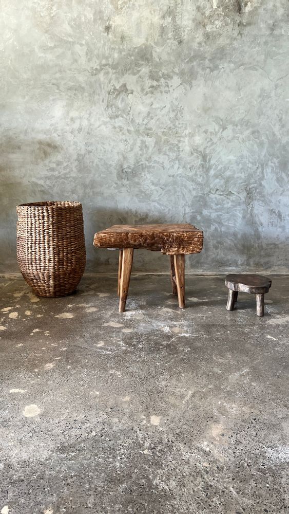 Bancs - Petit banc organique en teck asiatique blond quadripode - Sepuluh - OFFICE OBJETS