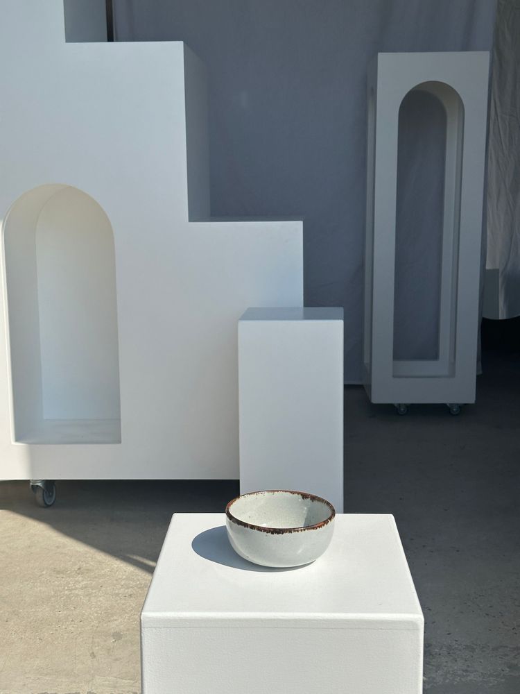 Bowls - Small white glazed ceramic bowl with black edges - OFFICE OBJETS